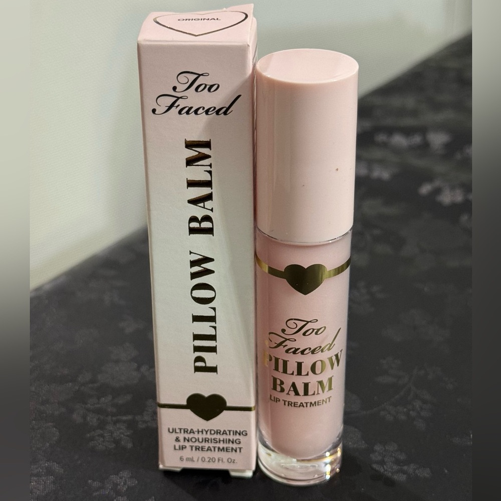 Too Faced Pillow Balm Lip Treatment in Shade Original
